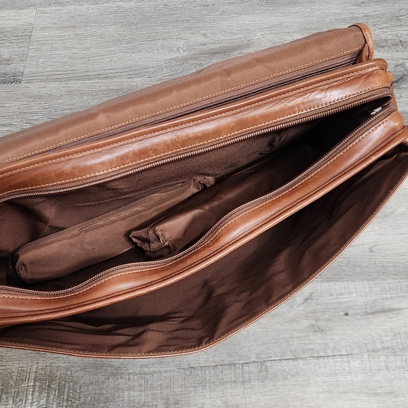 Vintage Coach Classic Brown Leather Briefcase/Carryon Bag - Picture 13 of 16